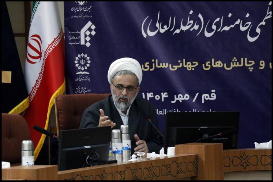 حجت‌الاسلام والمسلمین سعدی در پیش نشست همایش بین المللی حقوق ملت و آزادی های مشروع در منظومه فکری امام خامنه ای مطرح کرد: مقام معظم رهبری مهم‌ترین ضامن تامین اراده عمومی و احقاق رای مردم در کشور هستند